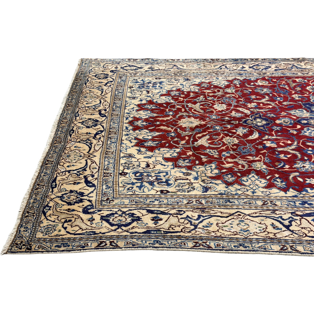 266 x 170 cm Persian Vintage Nain Red Medallion Rug
