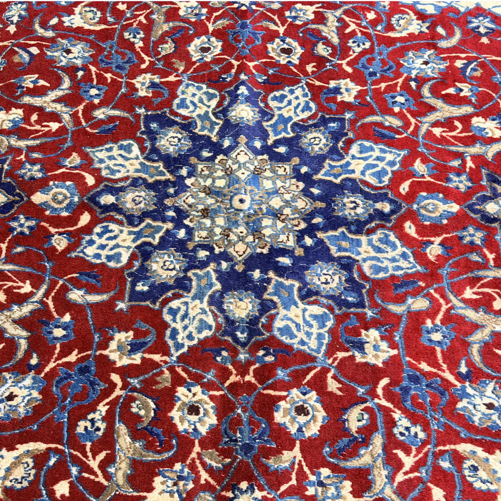 266 x 170 cm Persian Vintage Nain Red Medallion Rug