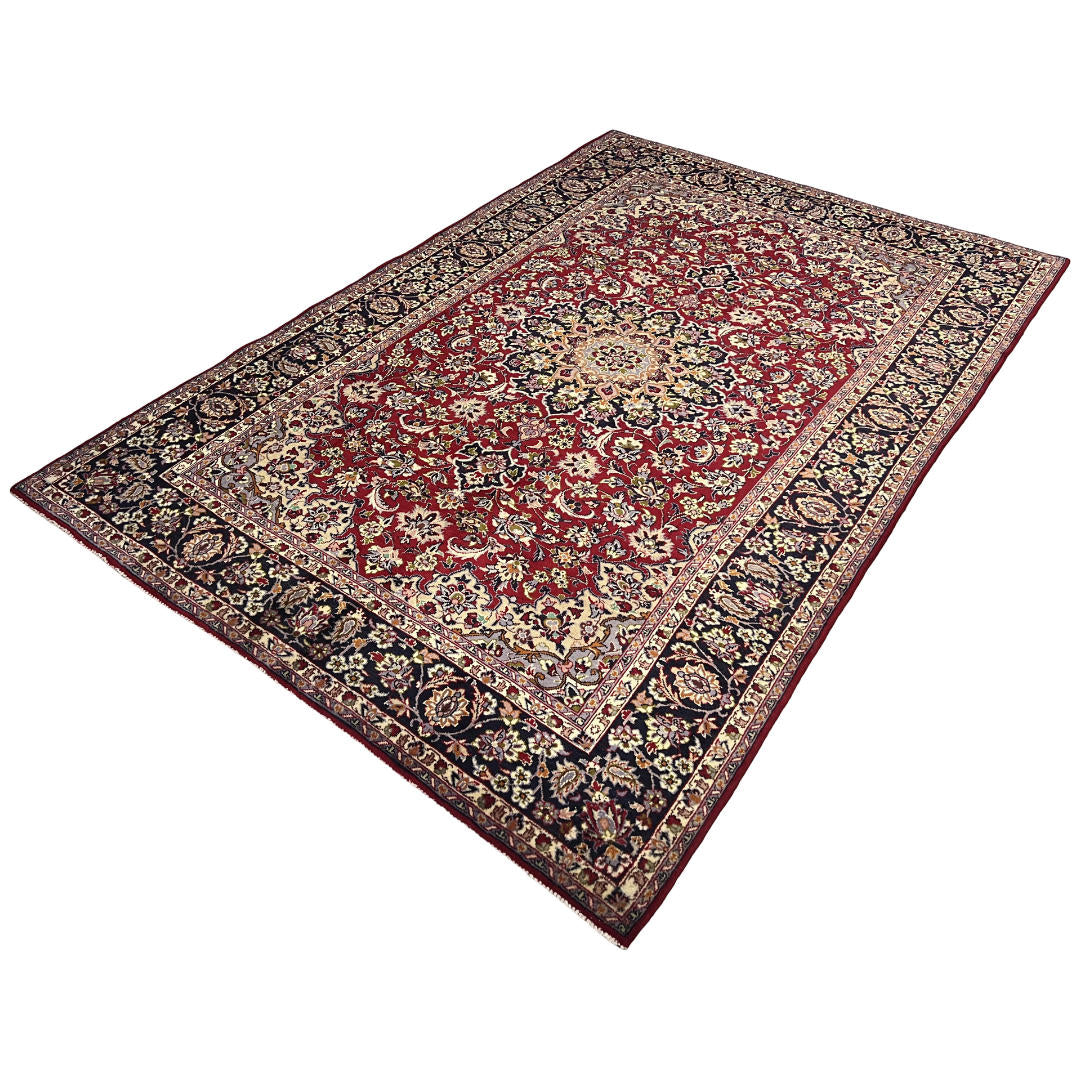 318 x 210 cm Hand-Knotted Persian Kashan Rug