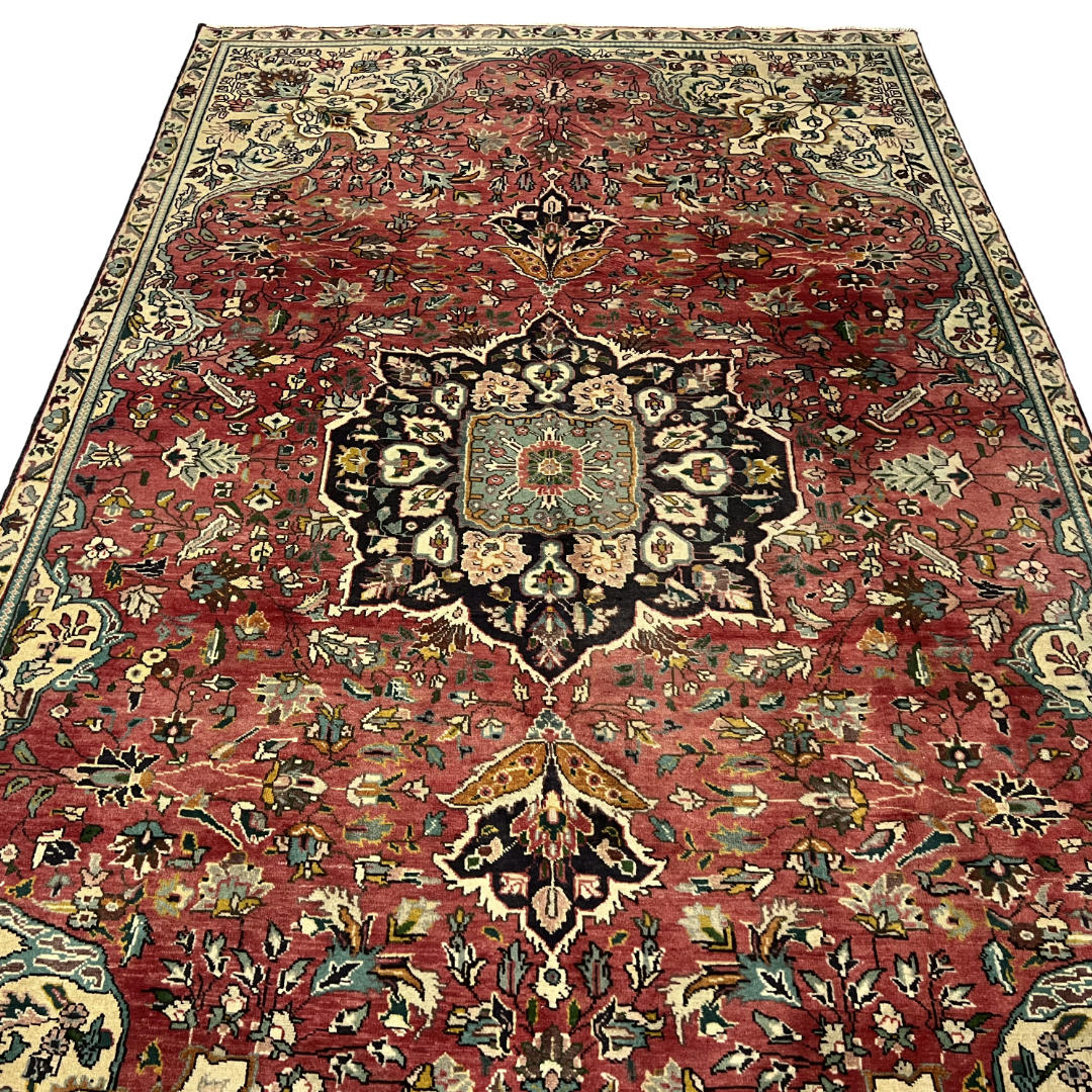 285 x 175 cm Hand-Knotted Persian Geometric Tabriz Rug