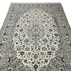 290 x 193 cm Hand-Knotted Persian Floral Kashan Cream Rug