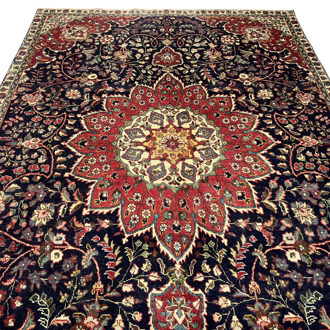 310 x 215 cm Hand-Knotted Persian Kashan Floral Medallion Rug