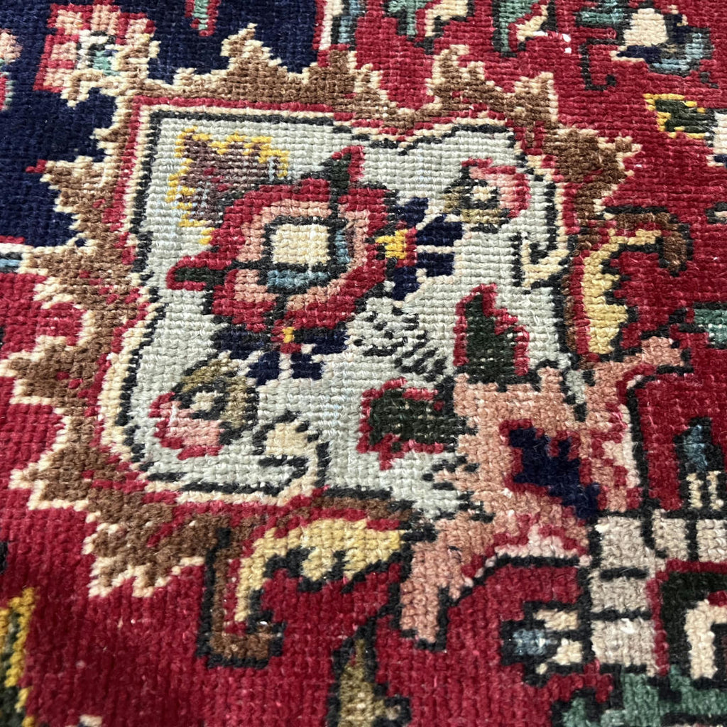 310 x 215 cm Hand-Knotted Persian Kashan Floral Medallion Rug