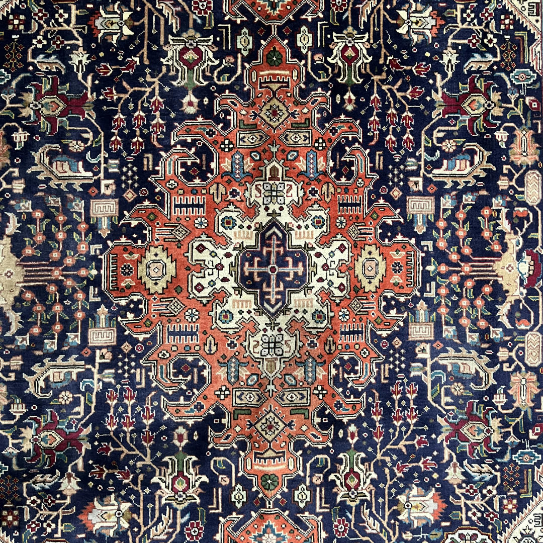 290 x 200 cm Hand-Knotted Persian Tabriz Geometric Medallion Rug