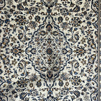 300 x 188 cm Hand-Knotted Persian Kashan Floral Rug
