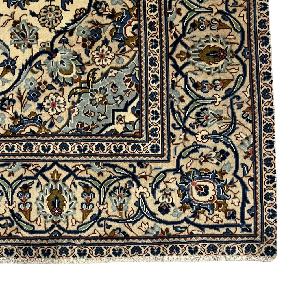 295 x 193 cm Hand-Knotted Persian Nain Ivory Wool Rug