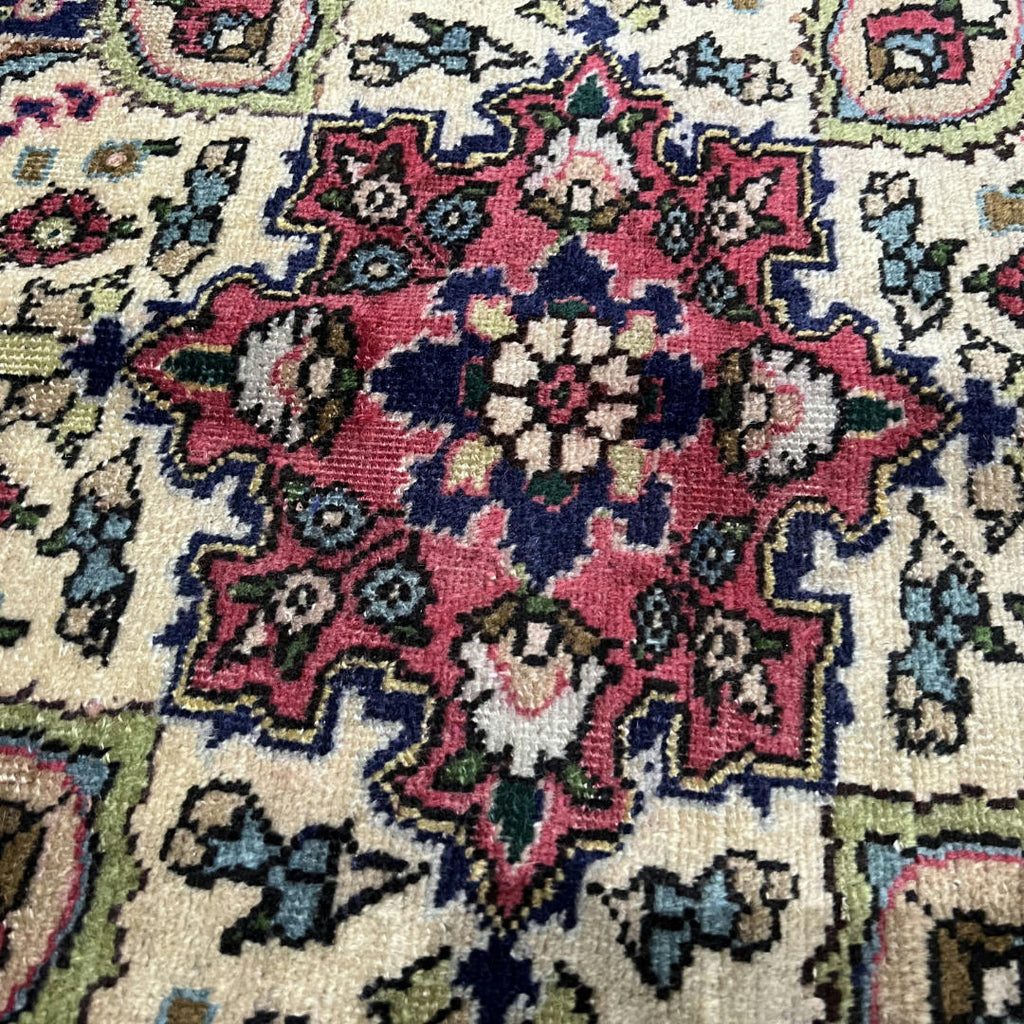 280 x 200 cm Hand-Knotted Persian Floral Kashan Wool Rug
