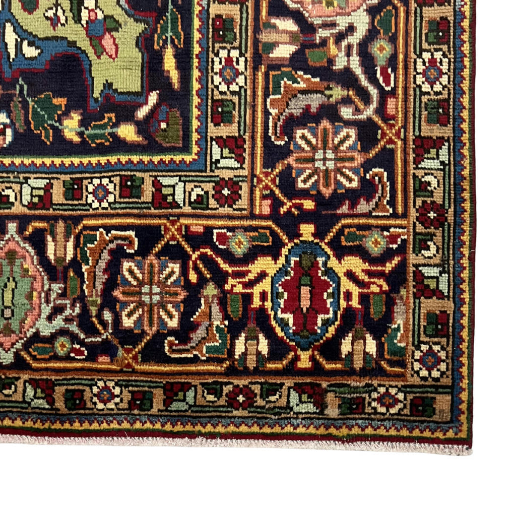 295 x 198 cm Hand-Knotted Persian Kashan Wool Rug