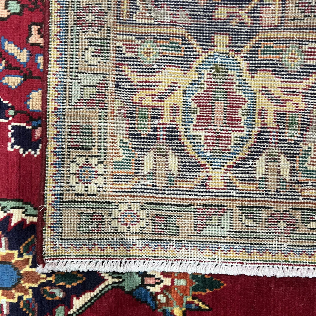 295 x 198 cm Hand-Knotted Persian Kashan Wool Rug
