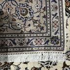 285 x 190 cm Hand-Knotted Persian Cream Kashan Wool Rug