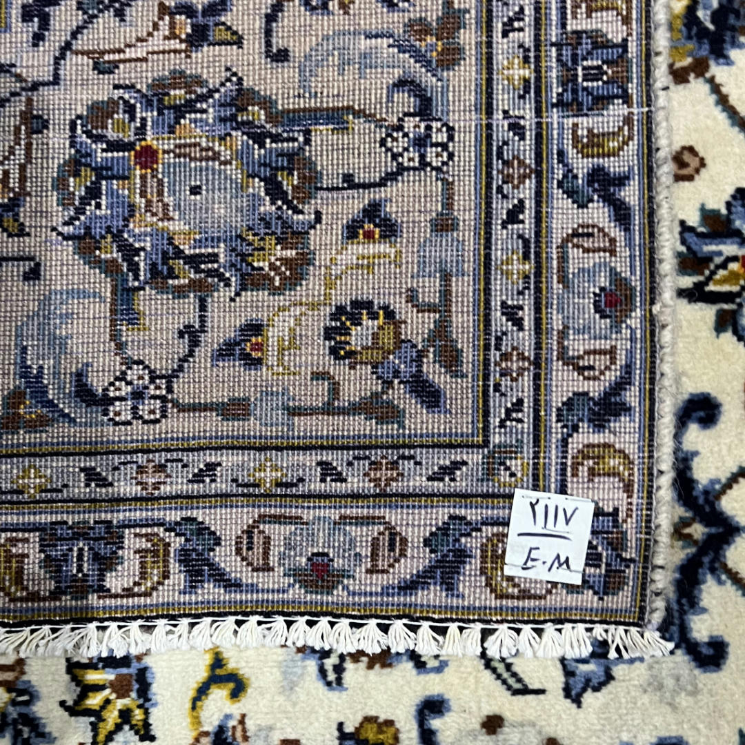 310 x 212 cm Hand-Knotted Persian Cream Kashan Rug