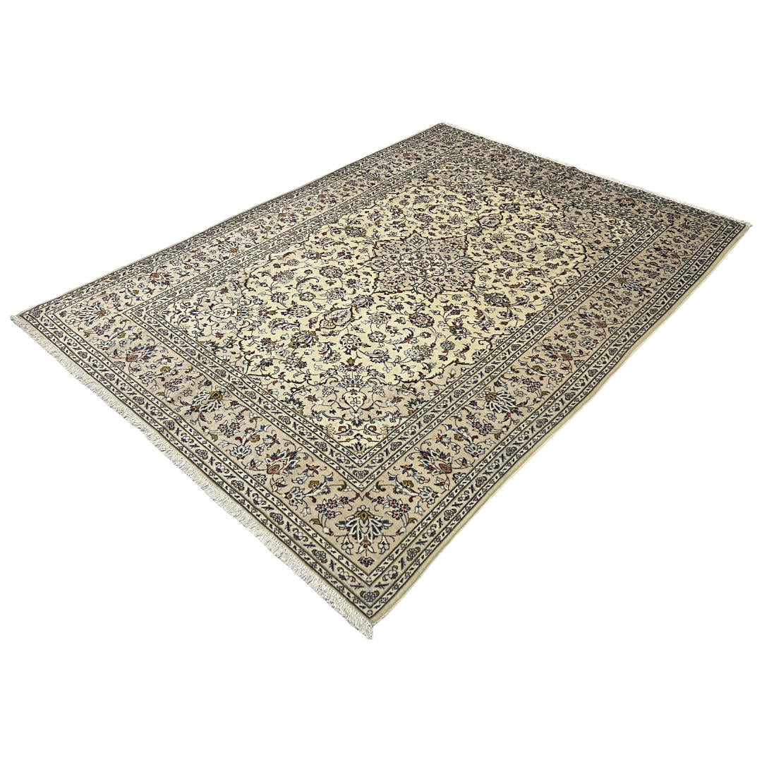 290 x 198 cm Hand-Knotted Persian Cream Kashan Wool Rug