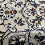 290 x 198 cm Hand-Knotted Persian Cream Kashan Wool Rug