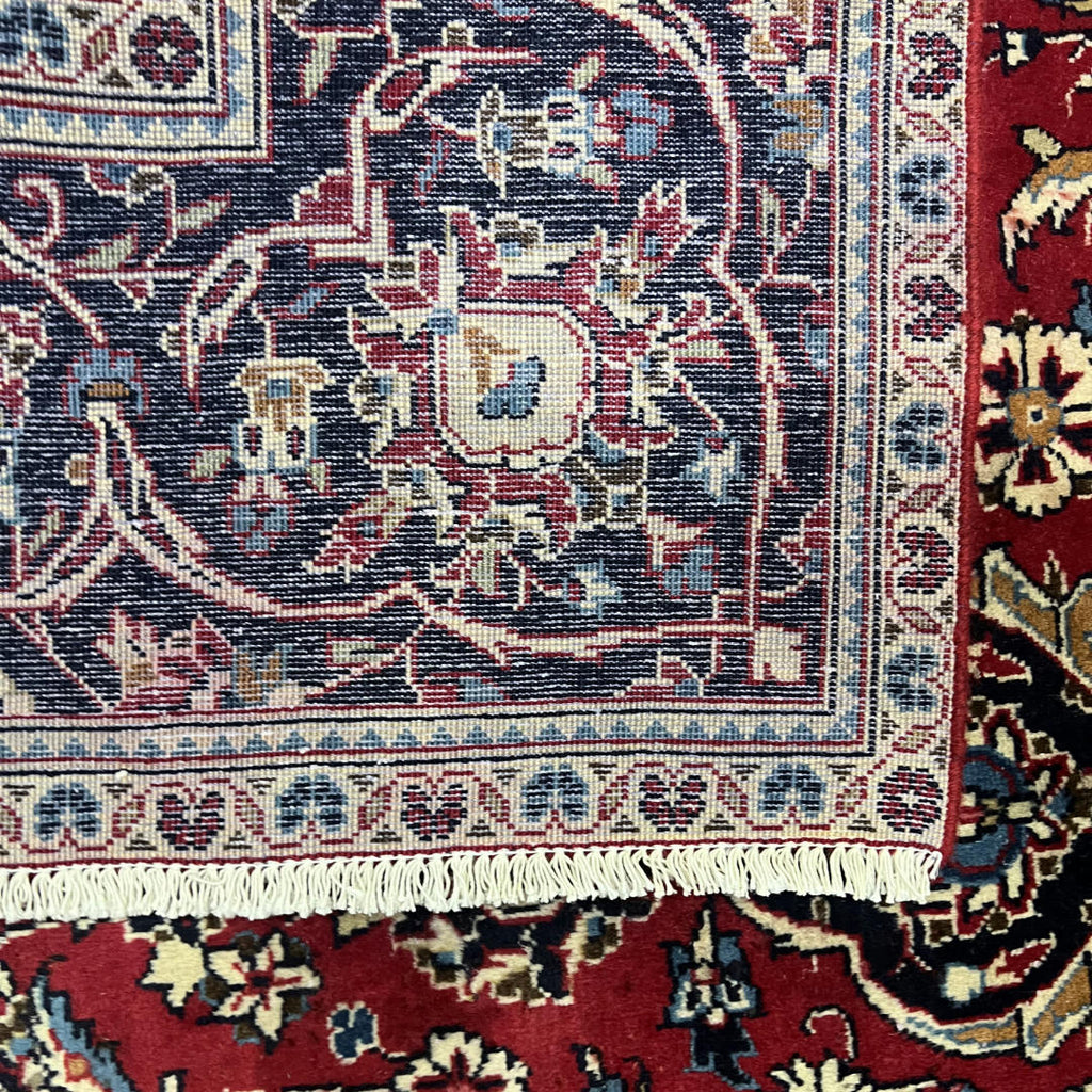 305 x 190 cm Hand-Knotted Persian Kashan Wool Rug