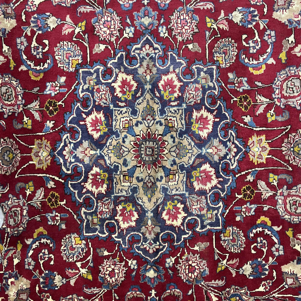 295 x 195 cm Hand-Knotted Persian Floral Mashad Wool Rug