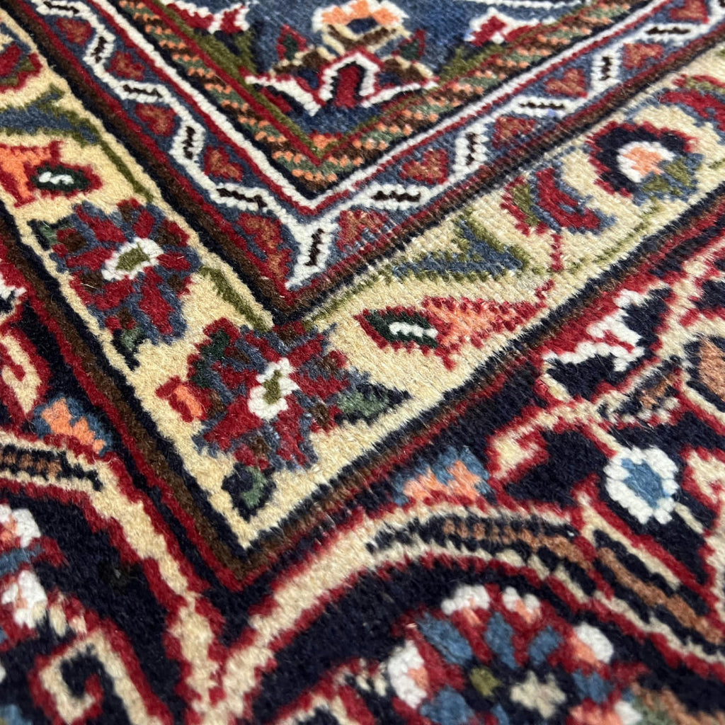 275 x 200 cm Hand-Knotted Persian Kashan Floral Medallion Rug