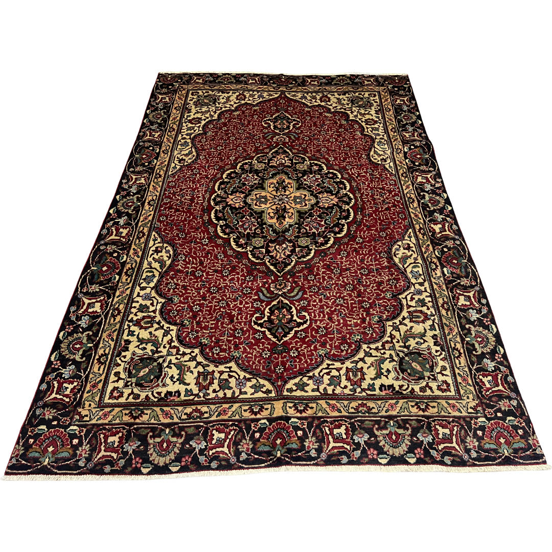 280 x 185 cm Hand-Knotted Persian Tabriz Wool Rug