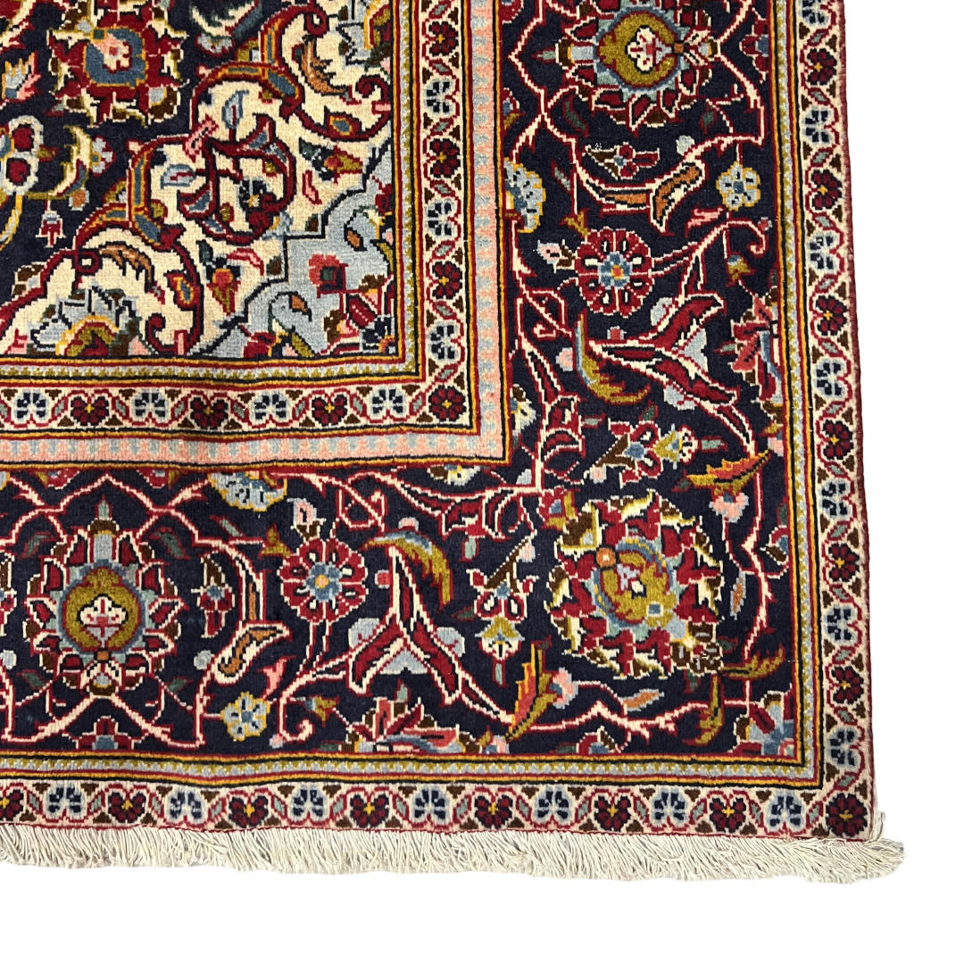 310 x 200 cm Hand-Knotted Persian Kashan Wool Rug