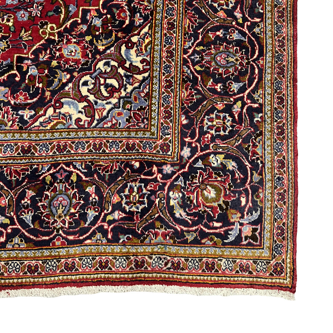 315 x 200 cm Hand-Knotted Persian Kashan Wool Rug