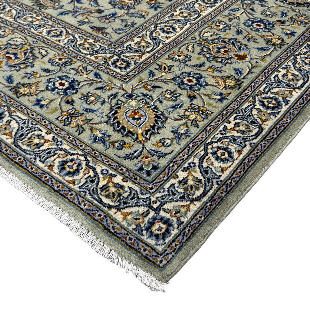 397 x 326 cm Hand-Knotted Persian Kashan Rug, Green