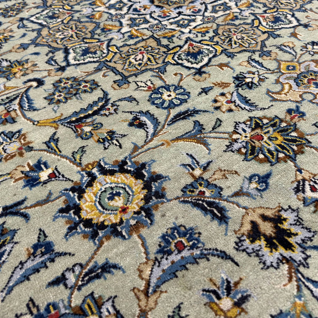 397 x 326 cm Hand-Knotted Persian Kashan Rug, Green