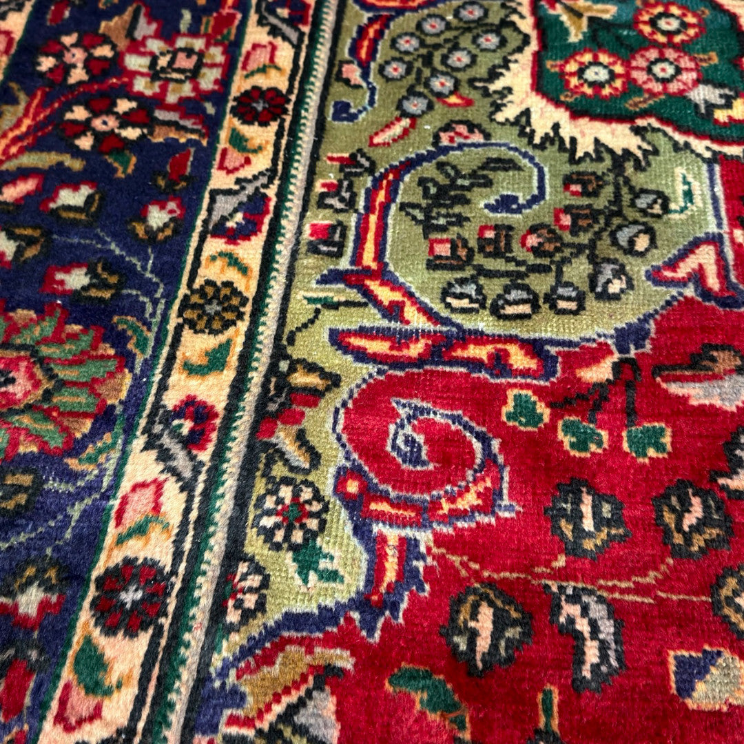 290 × 194 cm Persian Mashad Hand-Knotted Rug