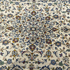 302 x 193 cm Hand Knotted Persian Wool Kashan Rug – Ardakan Design