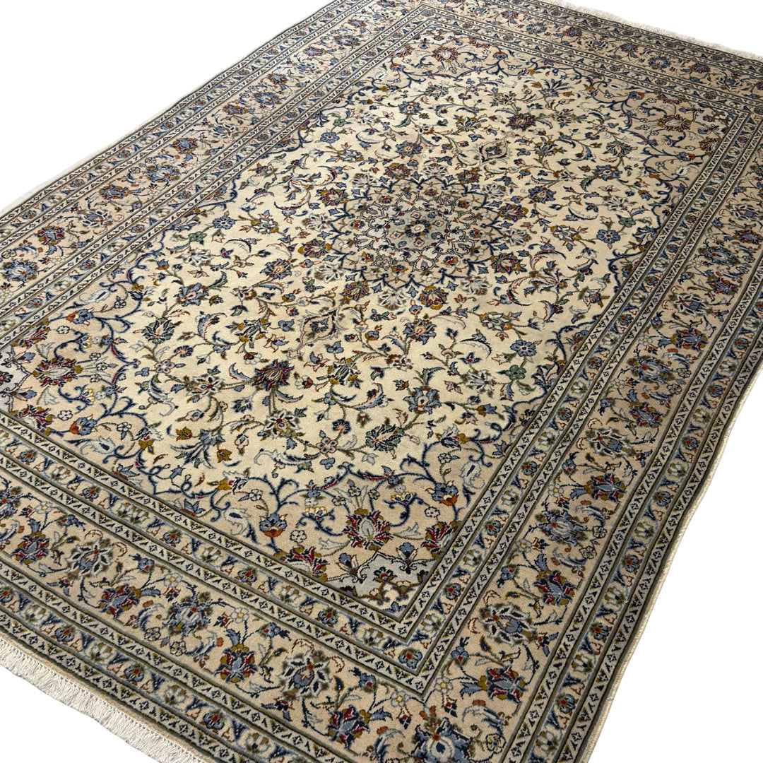 302 x 193 cm Hand Knotted Persian Wool Kashan Rug – Ardakan Design