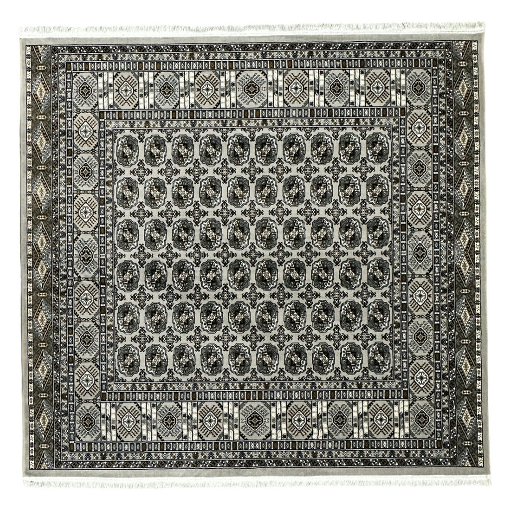 200 x 200 cm Square Iranian Machine-Made Bokhara Design Rug in Cream & Grey