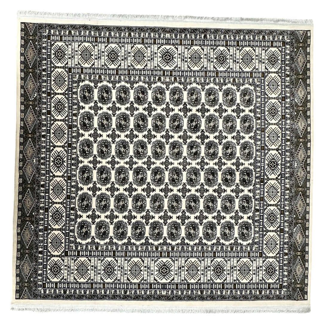 200 x 200 cm Square Iranian Machine-Made Bokhara Design Rug in Cream, Grey & Gold
