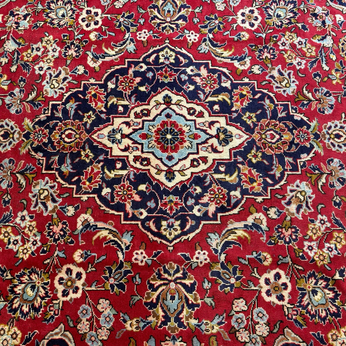 338 x 240 cm Hand Knotted Persian Kashan – Wool Rug