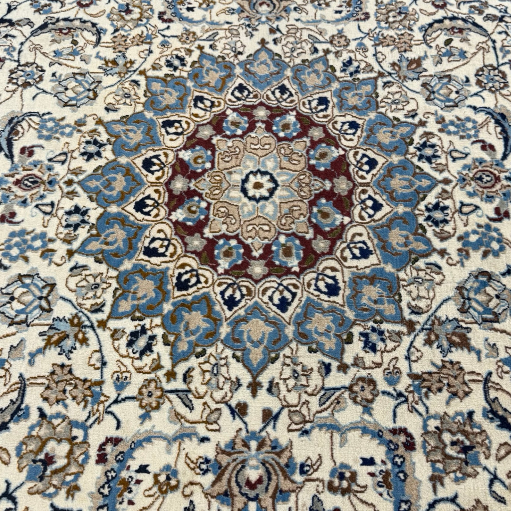 290 x 200 cm Hand Knotted Imperial Ivory Nain Silk And Wool Rug
