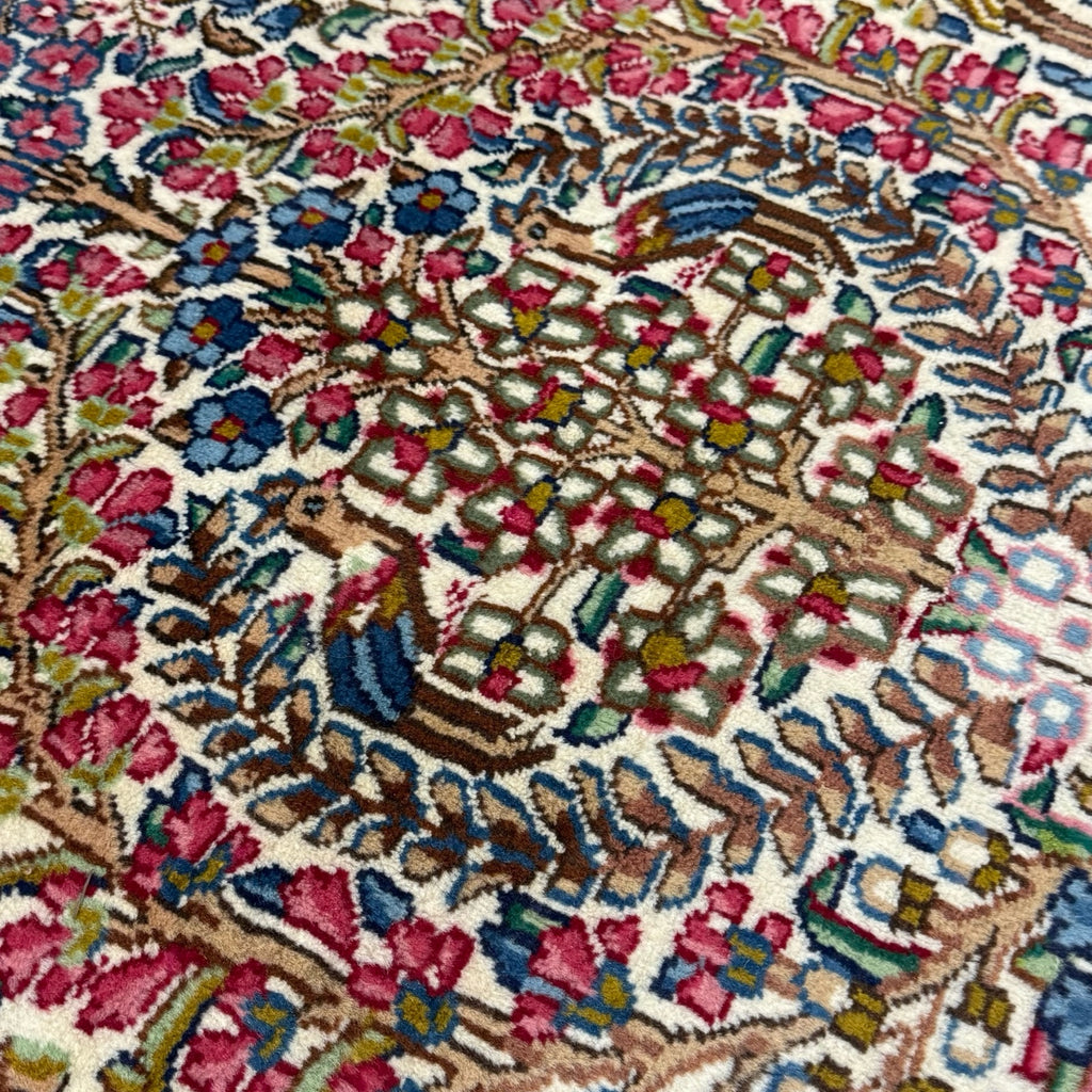 255 x 150 cm Antique Laver Kerman – A Thousand Flowers Rug