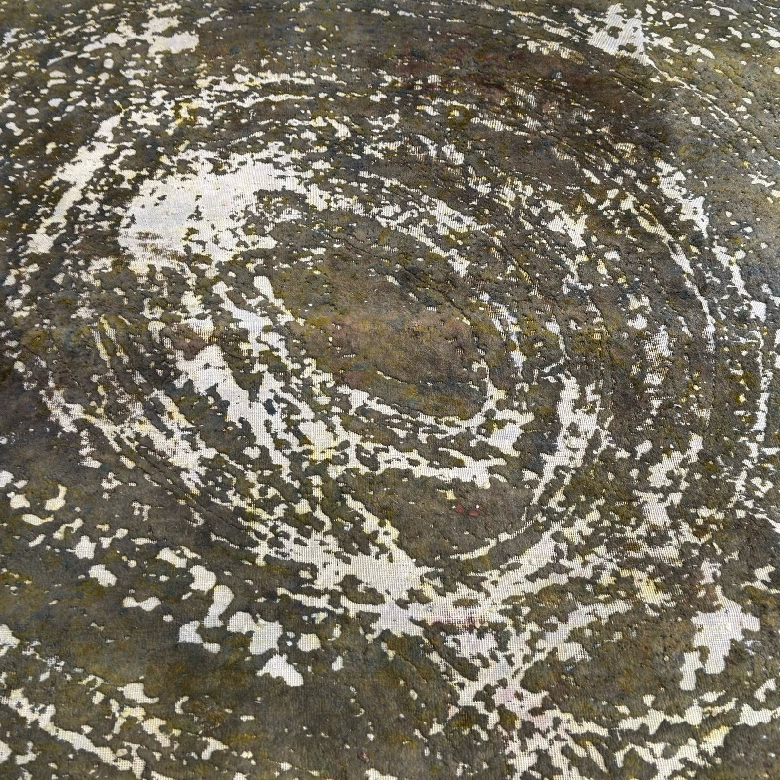 283 x 193 cm Hand-Knotted Ultra Vintage Olive Green Wool Rug