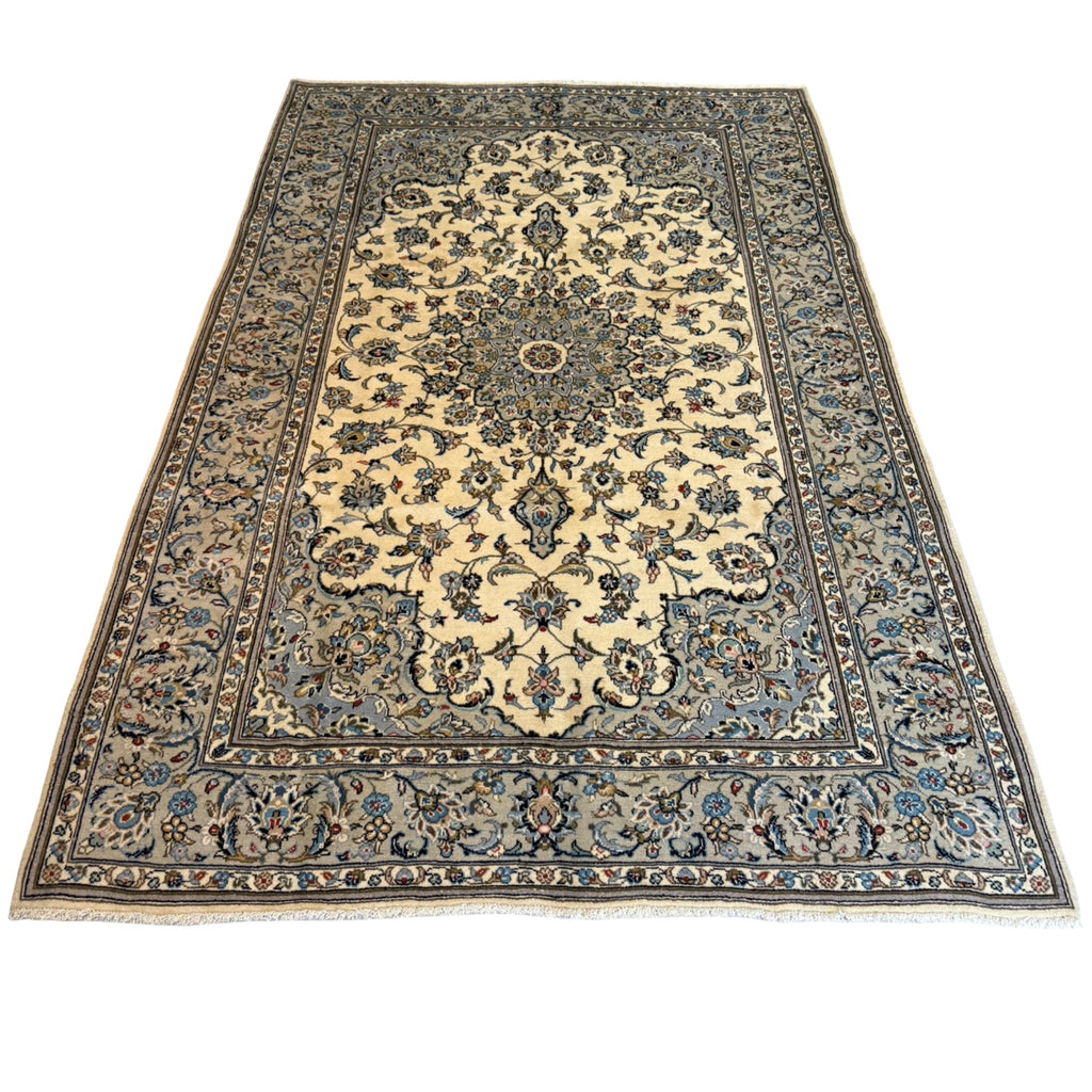 286 x 193 cm Hand Knotted Medallion Beige Persian Kashan Rug