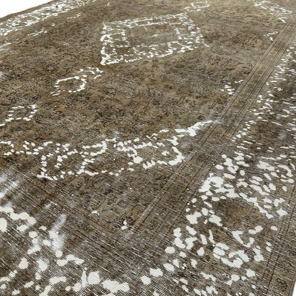344 x 232 cm Hand-Knotted Ultra Vintage Persian Wool Rug