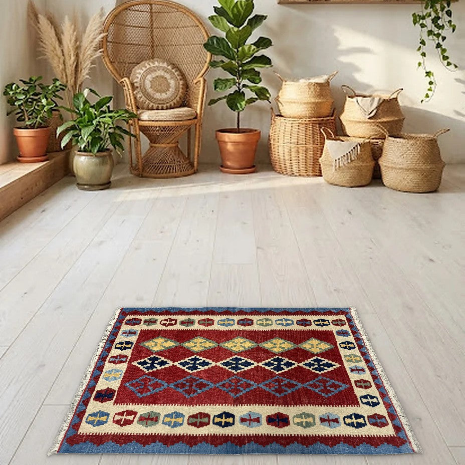 Room view: the rug on the floor of a furnished room