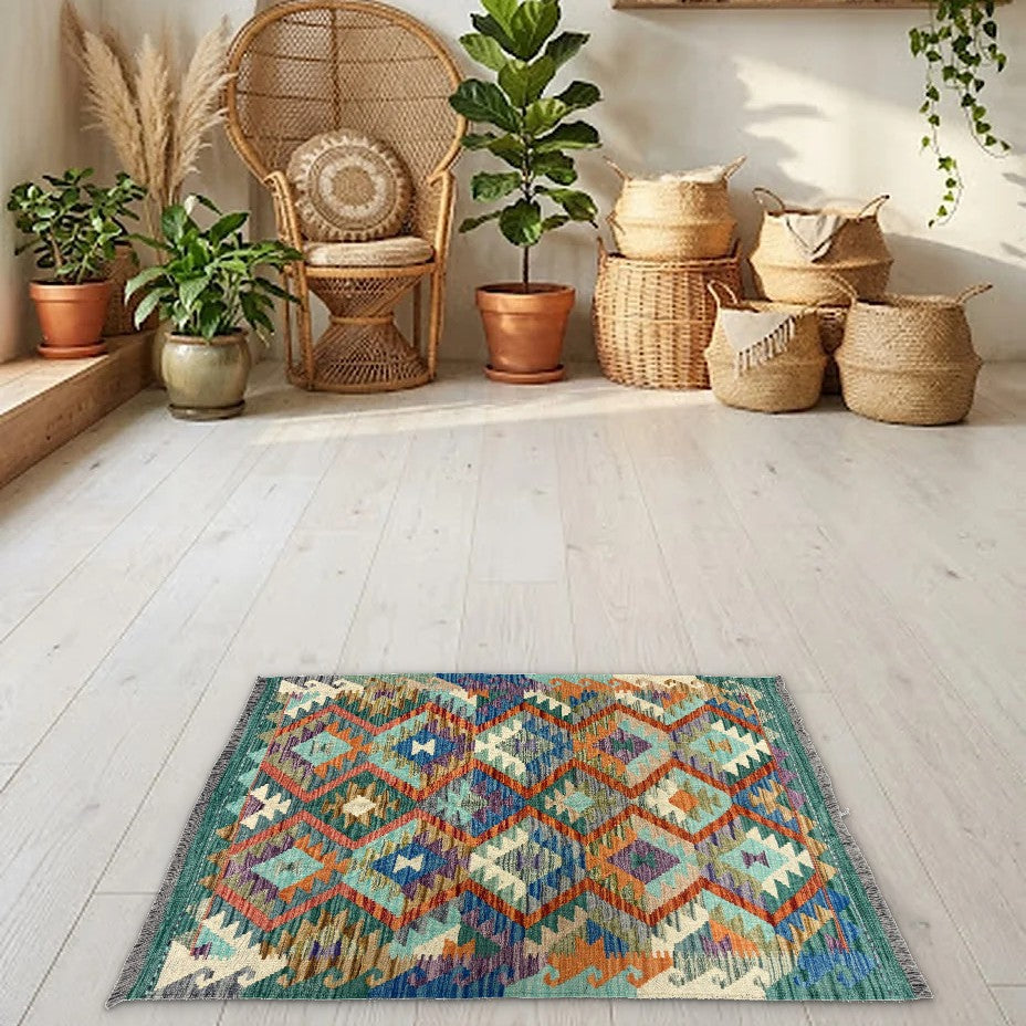 Room view: the rug on the floor of a furnished room