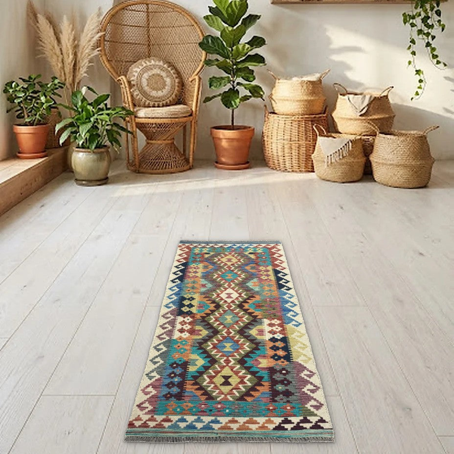 Room view: the rug on the floor of a furnished room