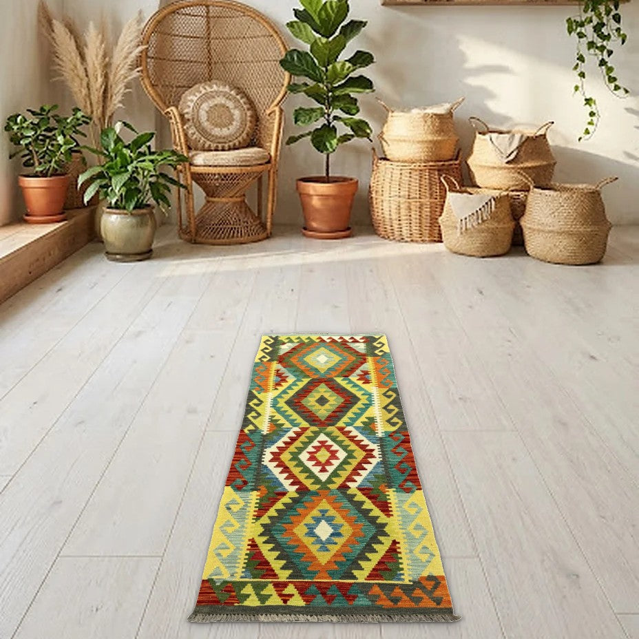 Room view: the rug on the floor of a furnished room