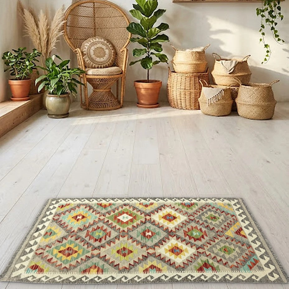 Room view: the rug on the floor of a furnished room