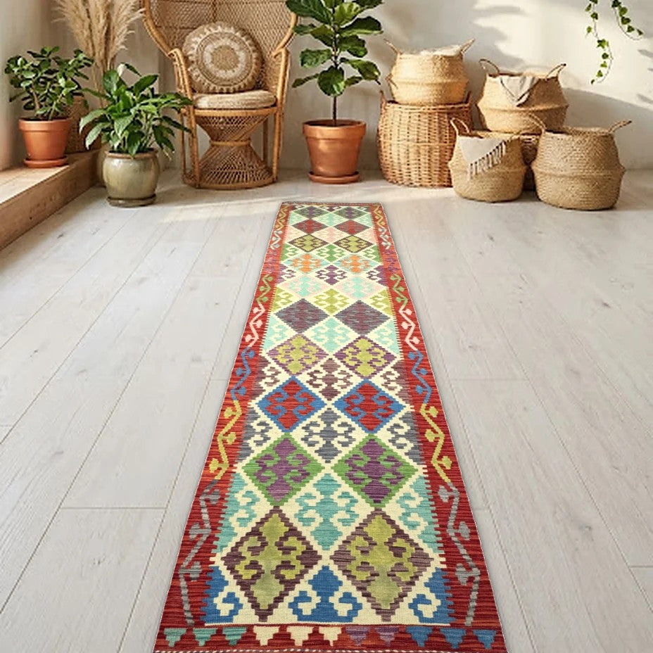 Room view: the rug on the floor of a furnished room