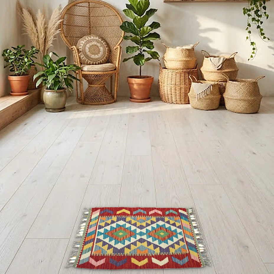 Room view: the rug on the floor of a furnished room