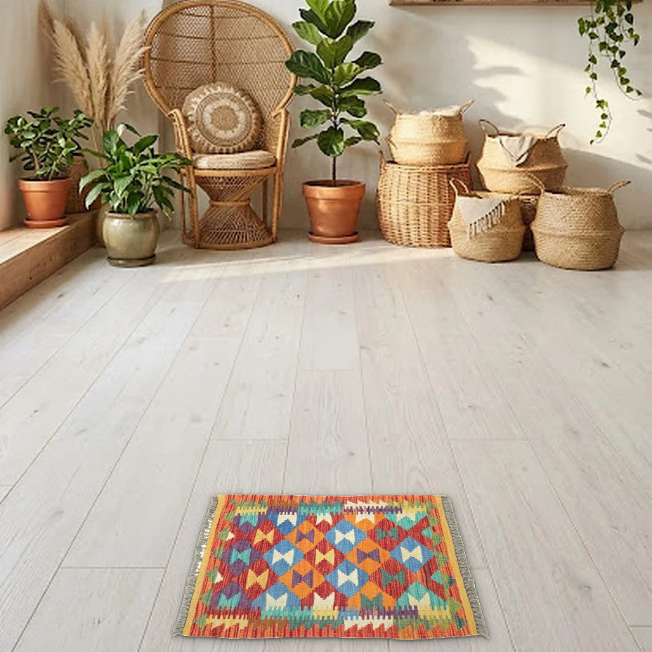 Room view: the rug on the floor of a furnished room