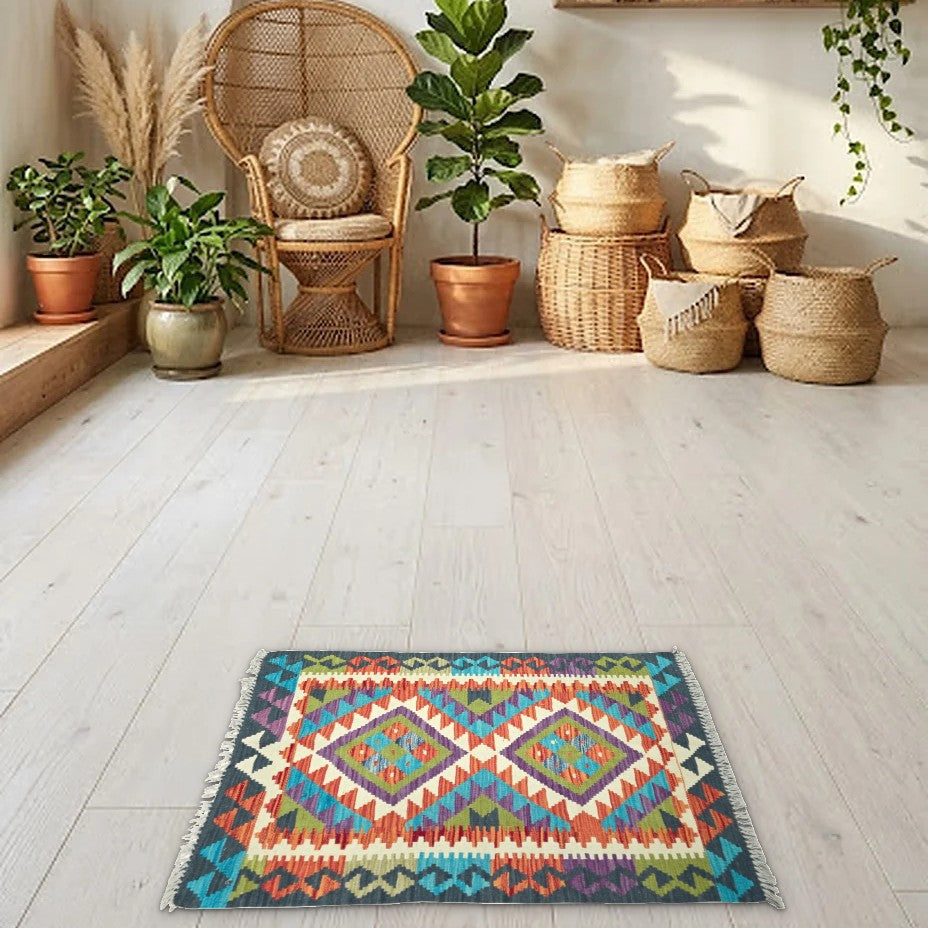 Room view: the rug on the floor of a furnished room