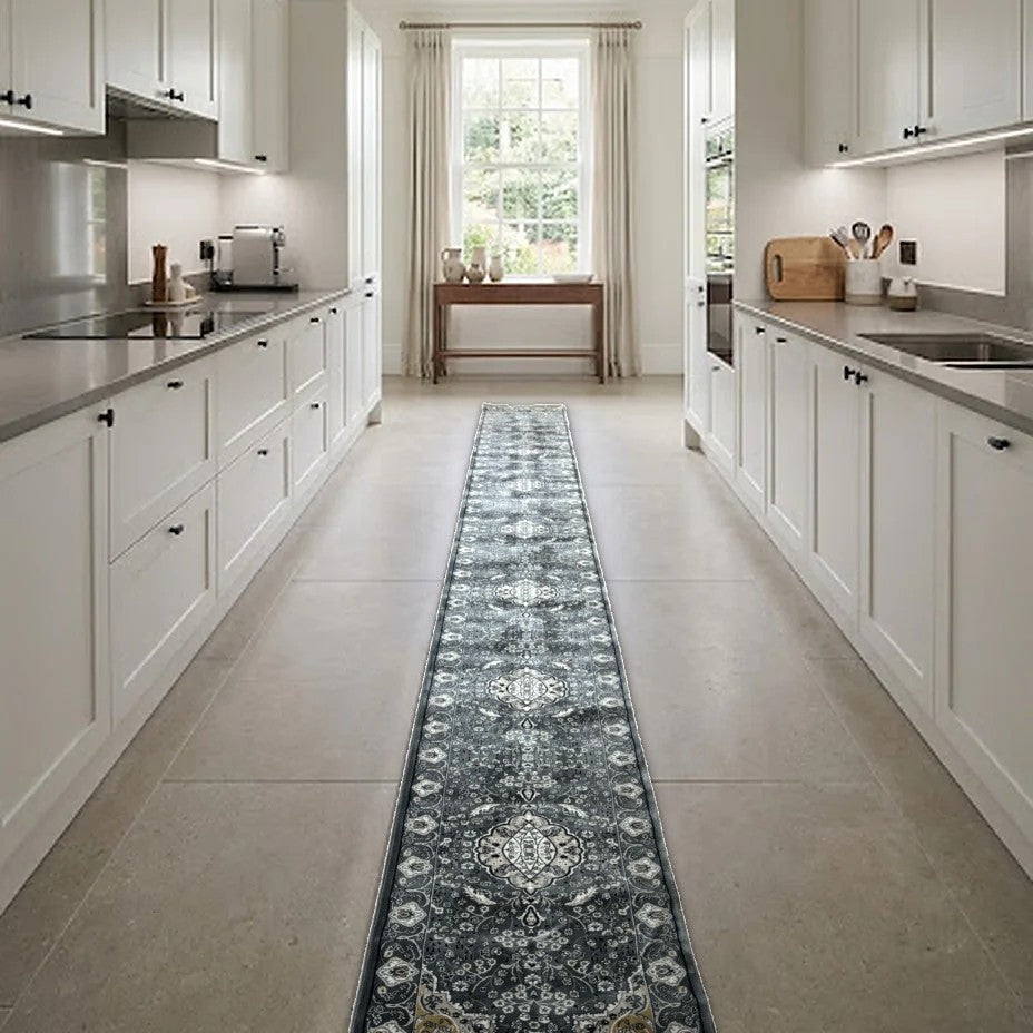 Room view: the rug on the floor of a furnished room