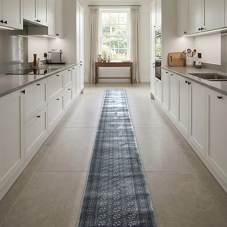 Room view: the rug on the floor of a furnished room