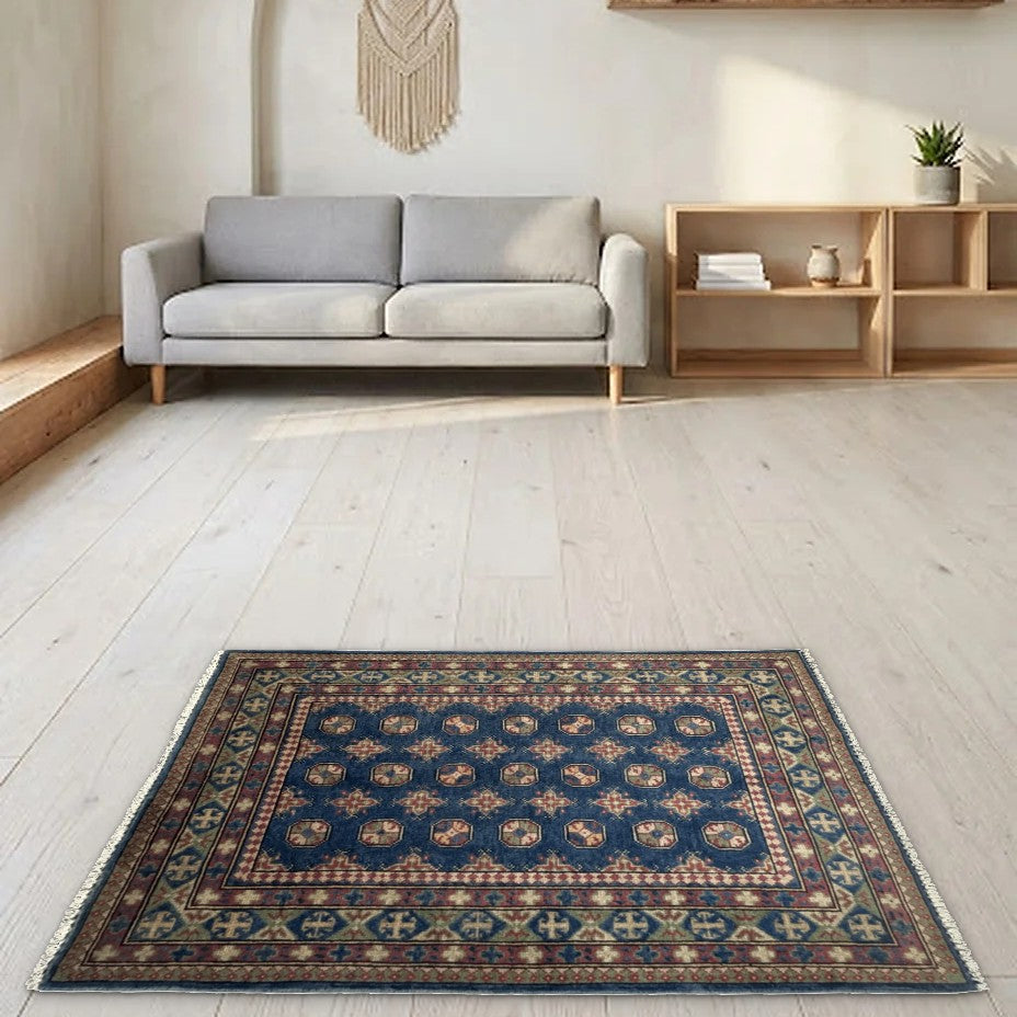 Room view: the rug on the floor of a furnished room