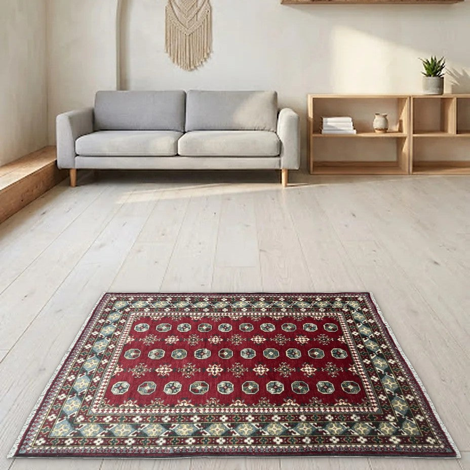 Room view: the rug on the floor of a furnished room