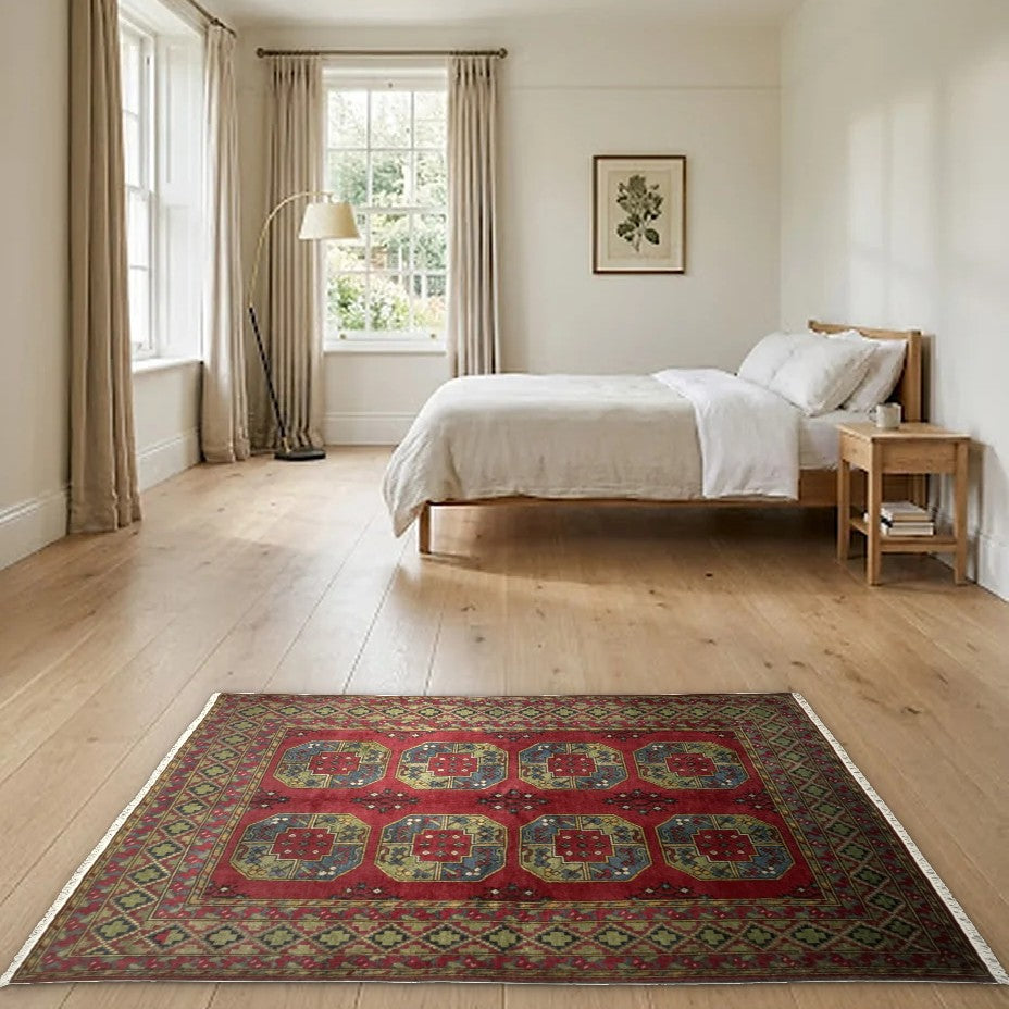 Room view: the rug on the floor of a furnished room